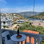Caca Apartmán *