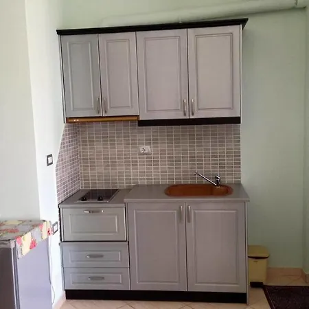 Caca -5 Min Walk To The Beach, Free Parking & Balcony In *