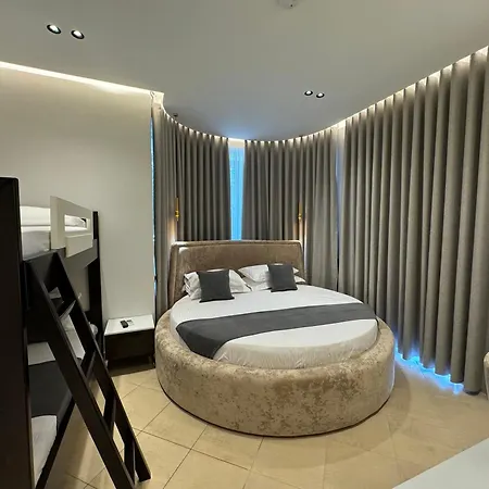Lejlighed Caca -5 Min Walk To The Beach, Free Parking & Balcony In Ksamil