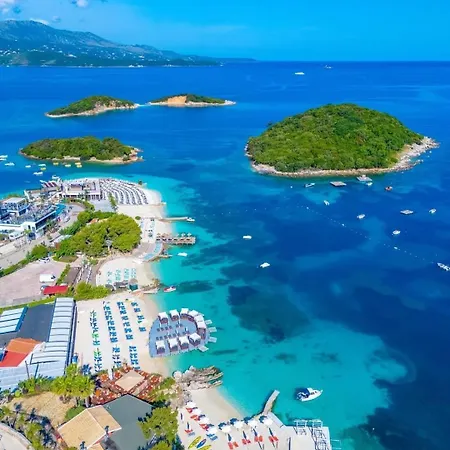 Caca -5 Min Walk To The Beach, Free Parking & Balcony In Lejlighed Ksamil