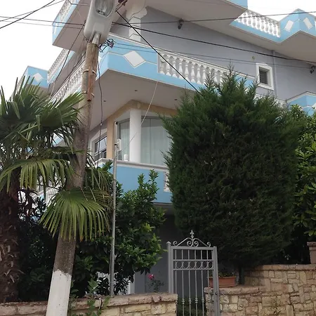 Lejlighed Caca -5 Min Walk To The Beach, Free Parking & Balcony In